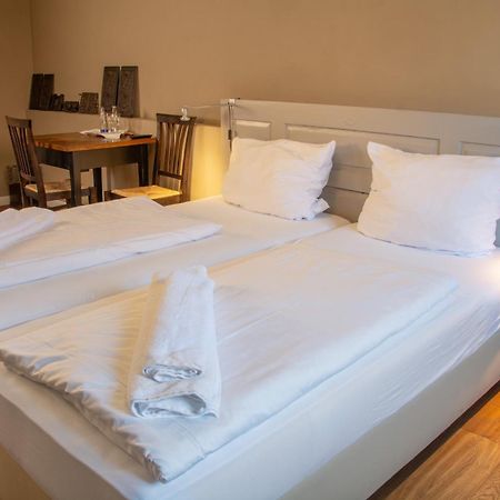 Gut Staudham Gasthof Und Events Hotel Wasserburg Buitenkant foto