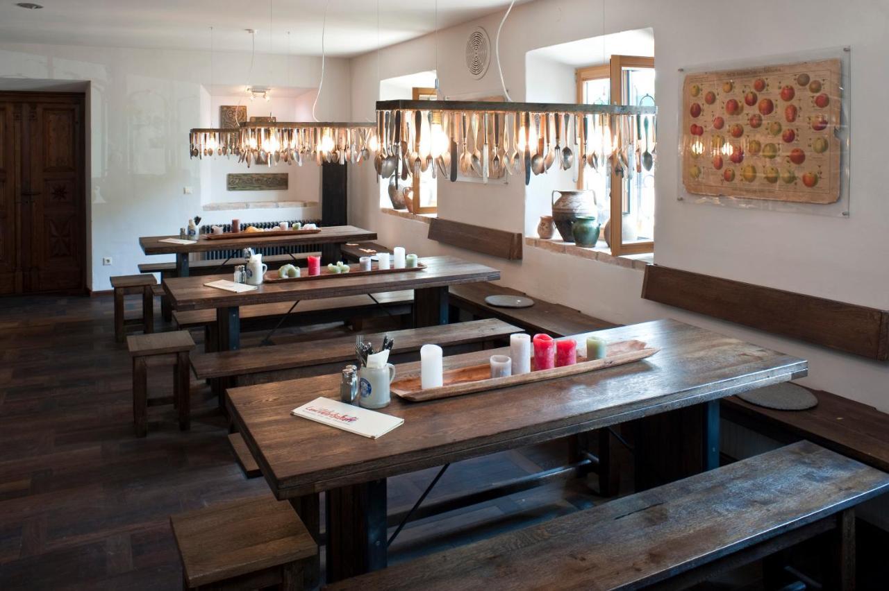 Gut Staudham Gasthof Und Events Hotel Wasserburg Buitenkant foto