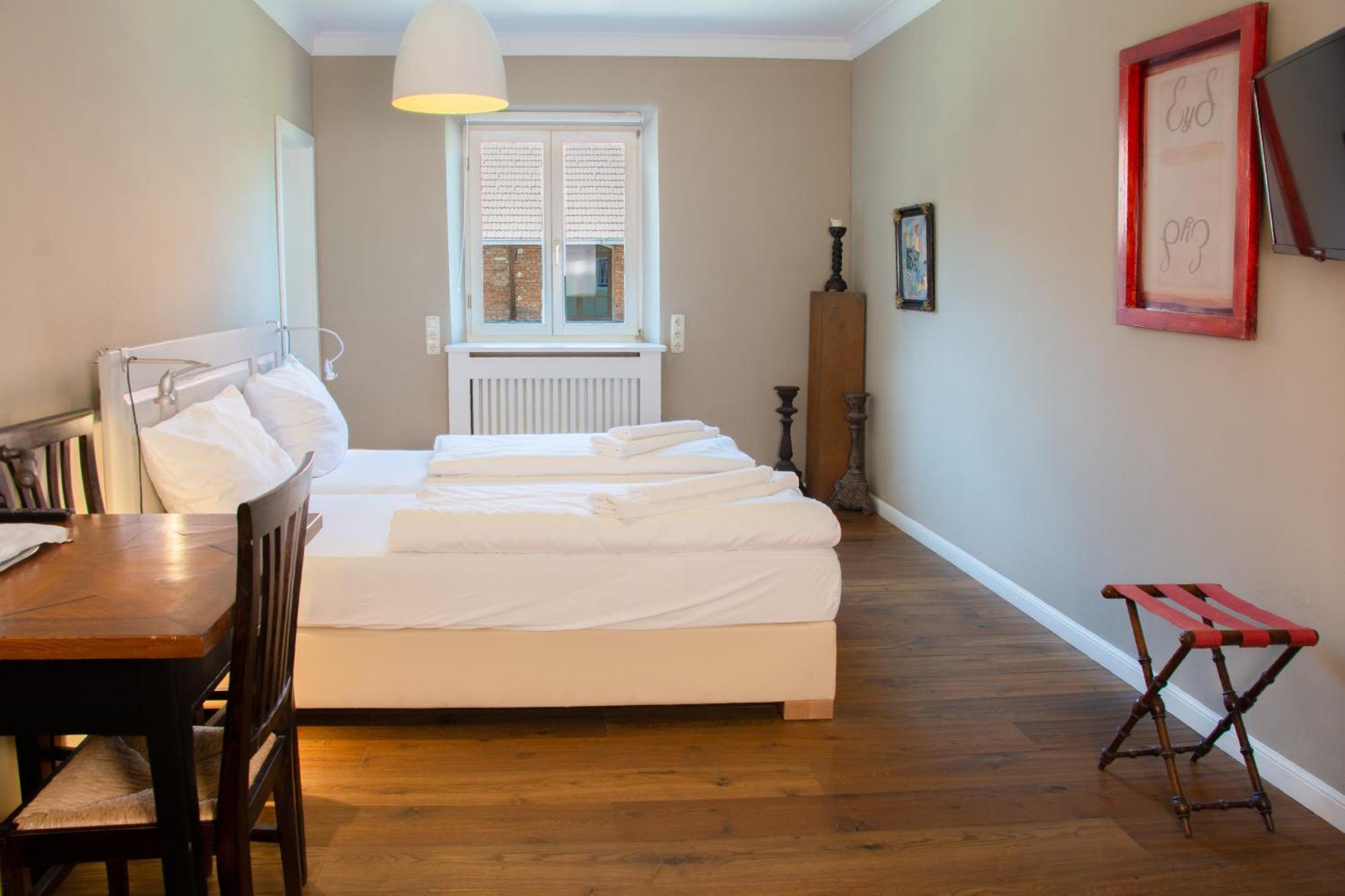 Gut Staudham Gasthof Und Events Hotel Wasserburg Buitenkant foto
