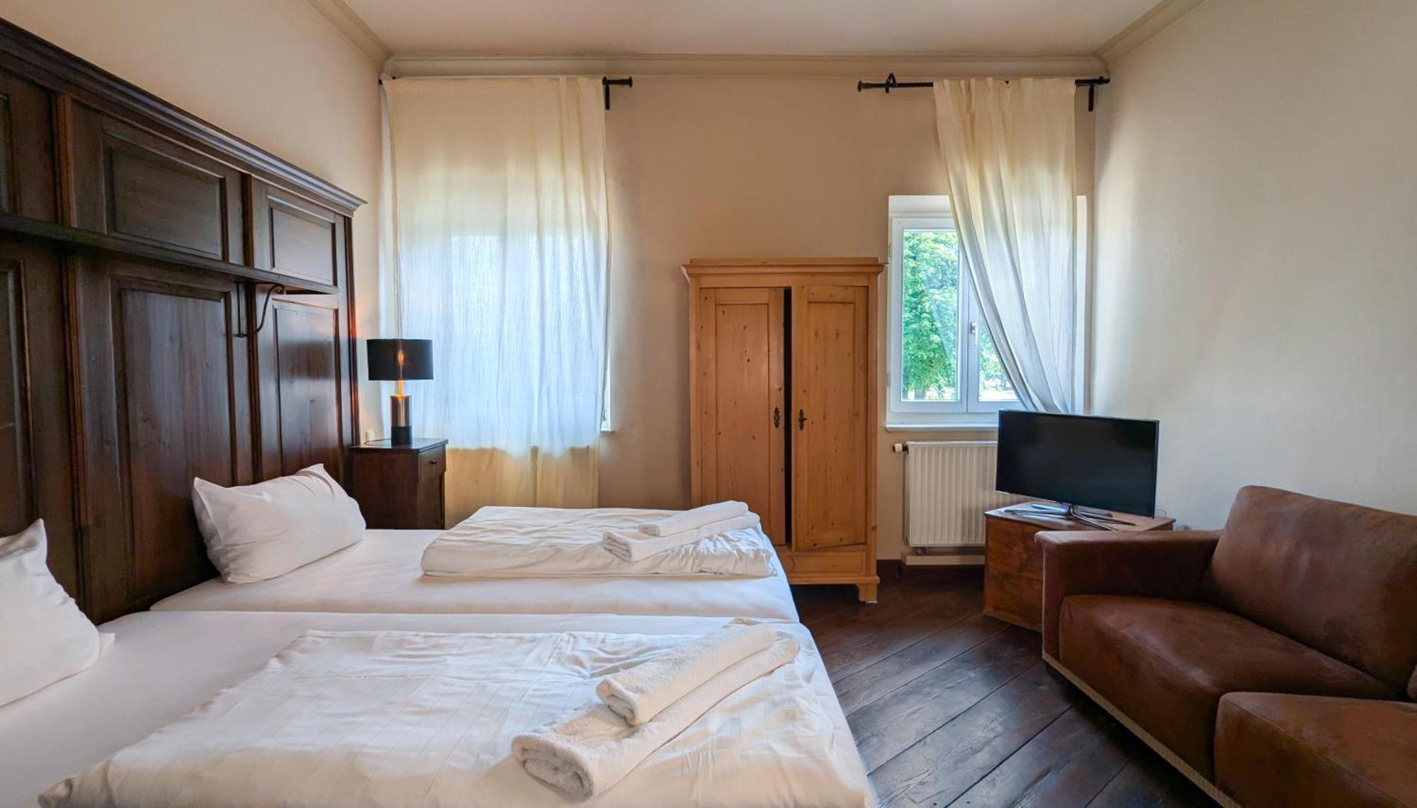 Gut Staudham Gasthof Und Events Hotel Wasserburg Buitenkant foto